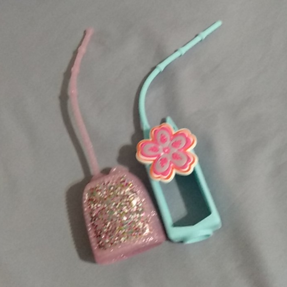 Gel cases